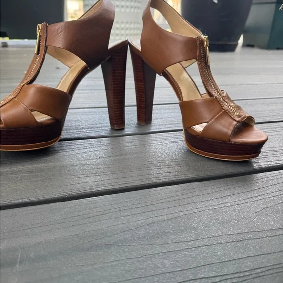 Michael Kors Brown Leather Platform Sandals - Picture 7 of 7